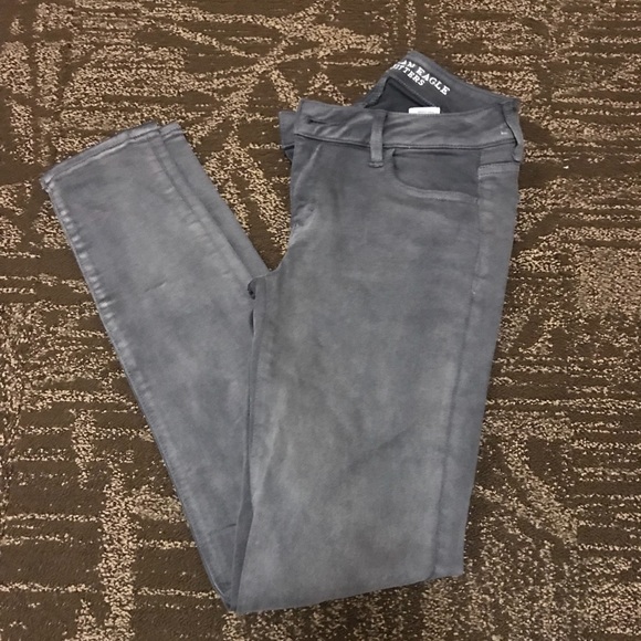Jeans American Eagle Super Stretch AEO Denim X Jegging Ourlet Brut Détruit, Taille 00R Neuf